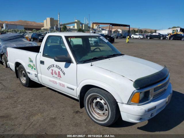  Salvage Chevrolet S-10