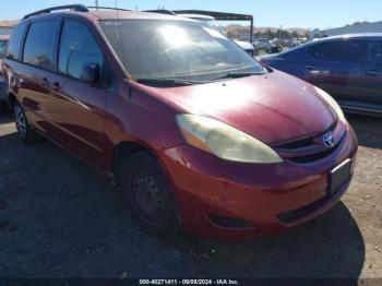  Salvage Toyota Sienna