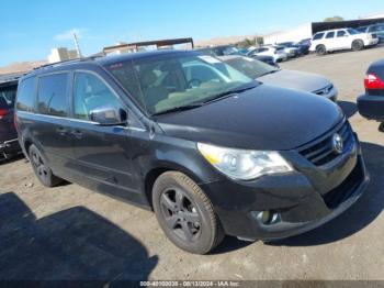  Salvage Volkswagen Routan