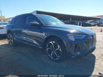  Salvage Audi Q8