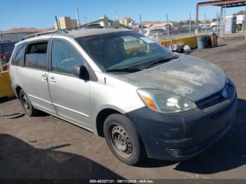  Salvage Toyota Sienna