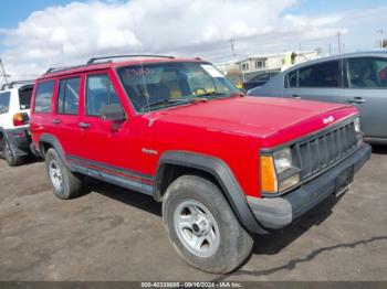  Salvage Jeep Cherokee