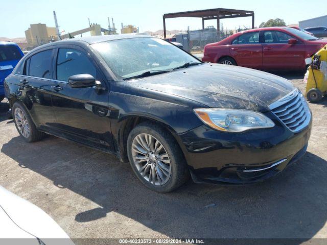  Salvage Chrysler 200