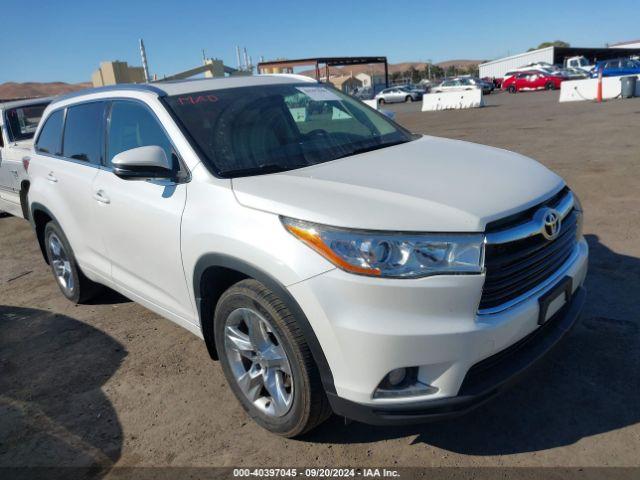  Salvage Toyota Highlander