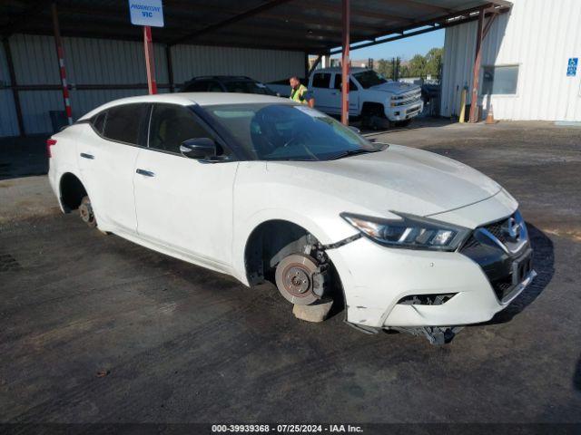  Salvage Nissan Maxima