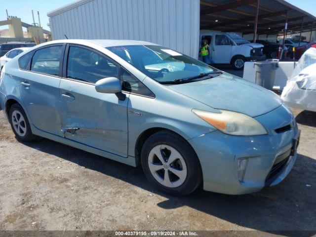  Salvage Toyota Prius