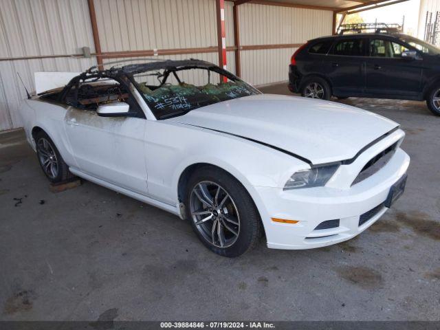  Salvage Ford Mustang