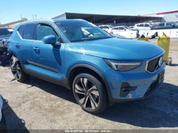  Salvage Volvo XC40