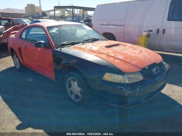  Salvage Ford Mustang