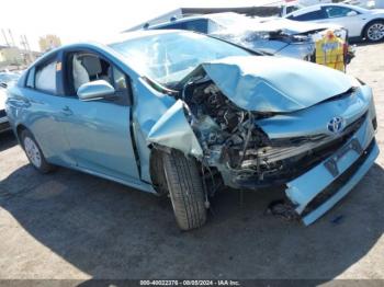  Salvage Toyota Prius