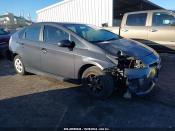  Salvage Toyota Prius