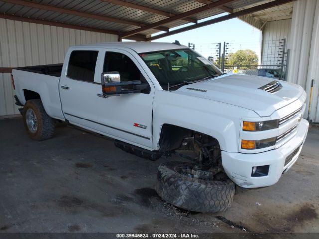  Salvage Chevrolet Silverado 2500