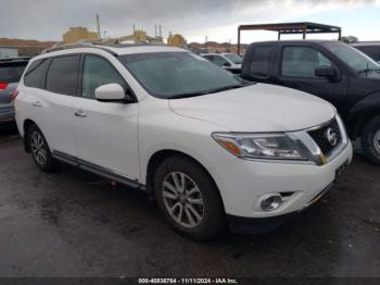  Salvage Nissan Pathfinder