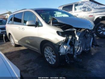  Salvage Toyota Sienna