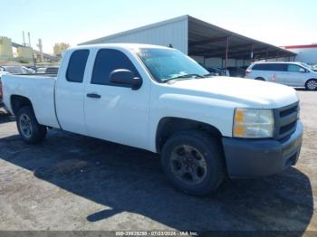  Salvage Chevrolet Silverado 1500