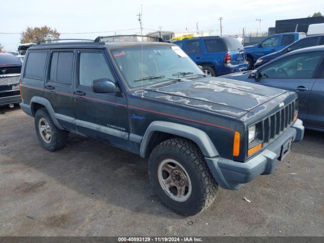  Salvage Jeep Cherokee