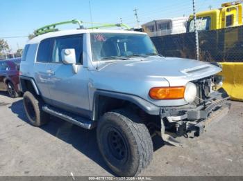  Salvage Toyota FJ Cruiser