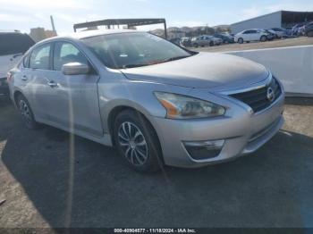  Salvage Nissan Altima