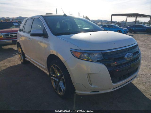  Salvage Ford Edge