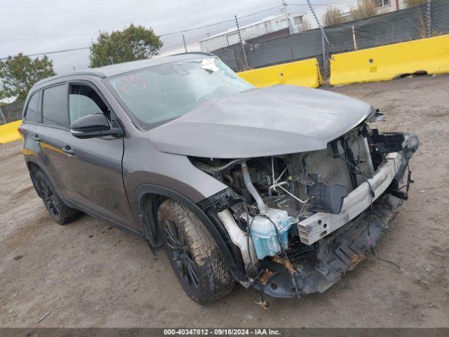  Salvage Toyota Highlander