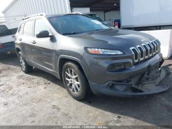  Salvage Jeep Cherokee