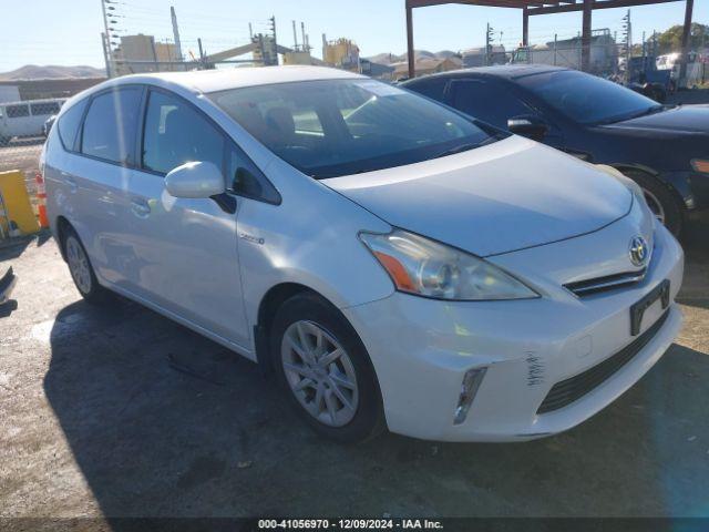  Salvage Toyota Prius v