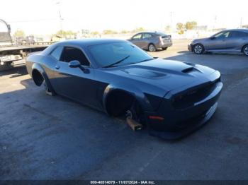  Salvage Dodge Challenger