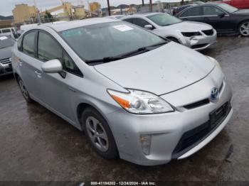  Salvage Toyota Prius