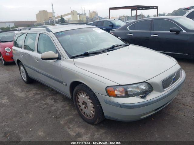  Salvage Volvo V70