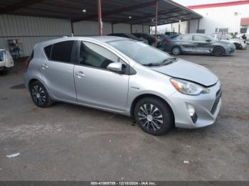  Salvage Toyota Prius c