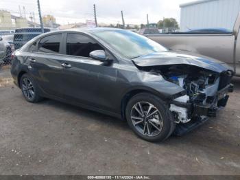  Salvage Kia Forte