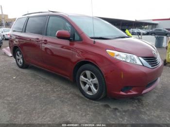  Salvage Toyota Sienna