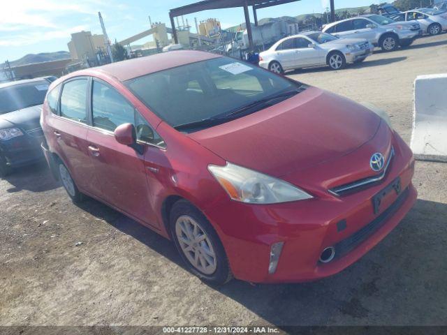  Salvage Toyota Prius v