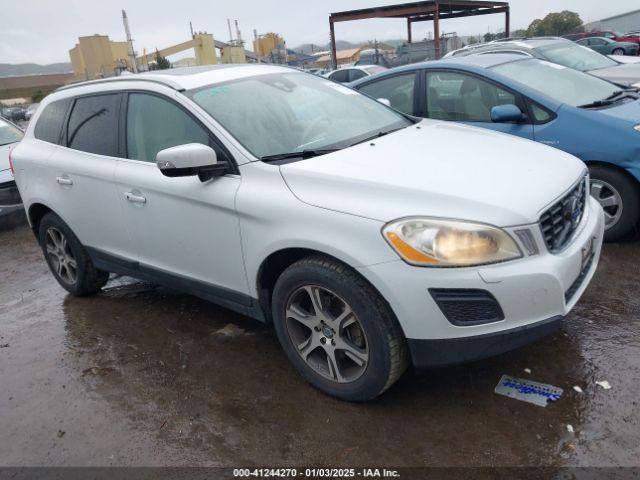  Salvage Volvo XC60