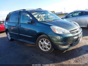  Salvage Toyota Sienna