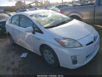  Salvage Toyota Prius