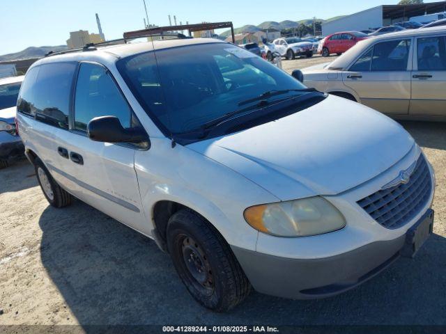  Salvage Chrysler Voyager