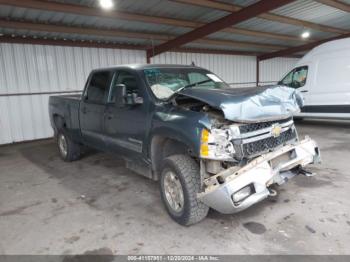  Salvage Chevrolet Silverado 2500