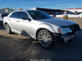  Salvage Chrysler 300