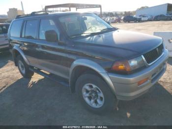  Salvage Mitsubishi Montero Sport