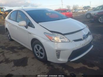  Salvage Toyota Prius