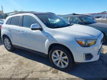  Salvage Mitsubishi Outlander