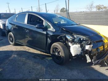  Salvage Toyota Prius