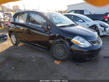  Salvage Nissan Versa