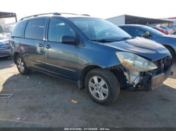  Salvage Toyota Sienna