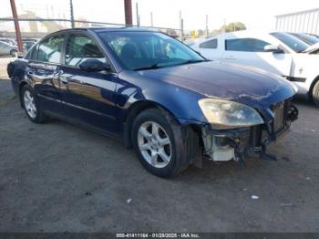  Salvage Nissan Altima