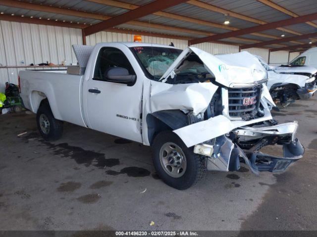  Salvage GMC Sierra 2500