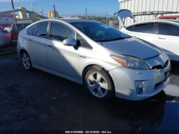  Salvage Toyota Prius