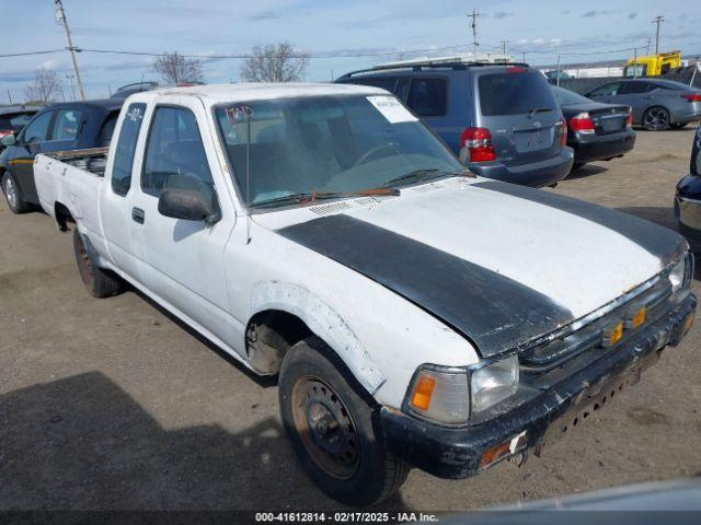  Salvage Toyota Pickup