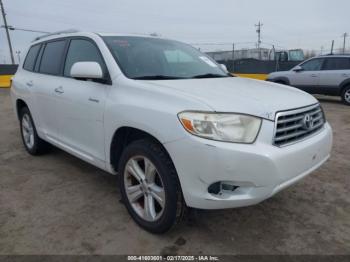  Salvage Toyota Highlander